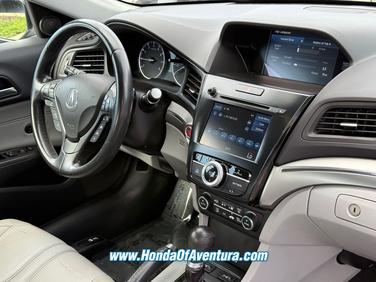 2019 Acura ILX w/Premium Pkg