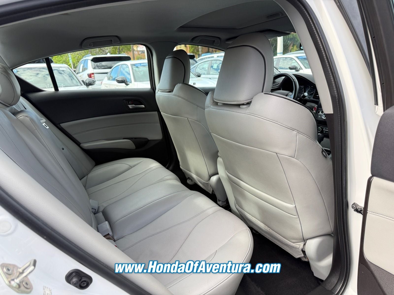 2019 Acura ILX w/Premium Pkg