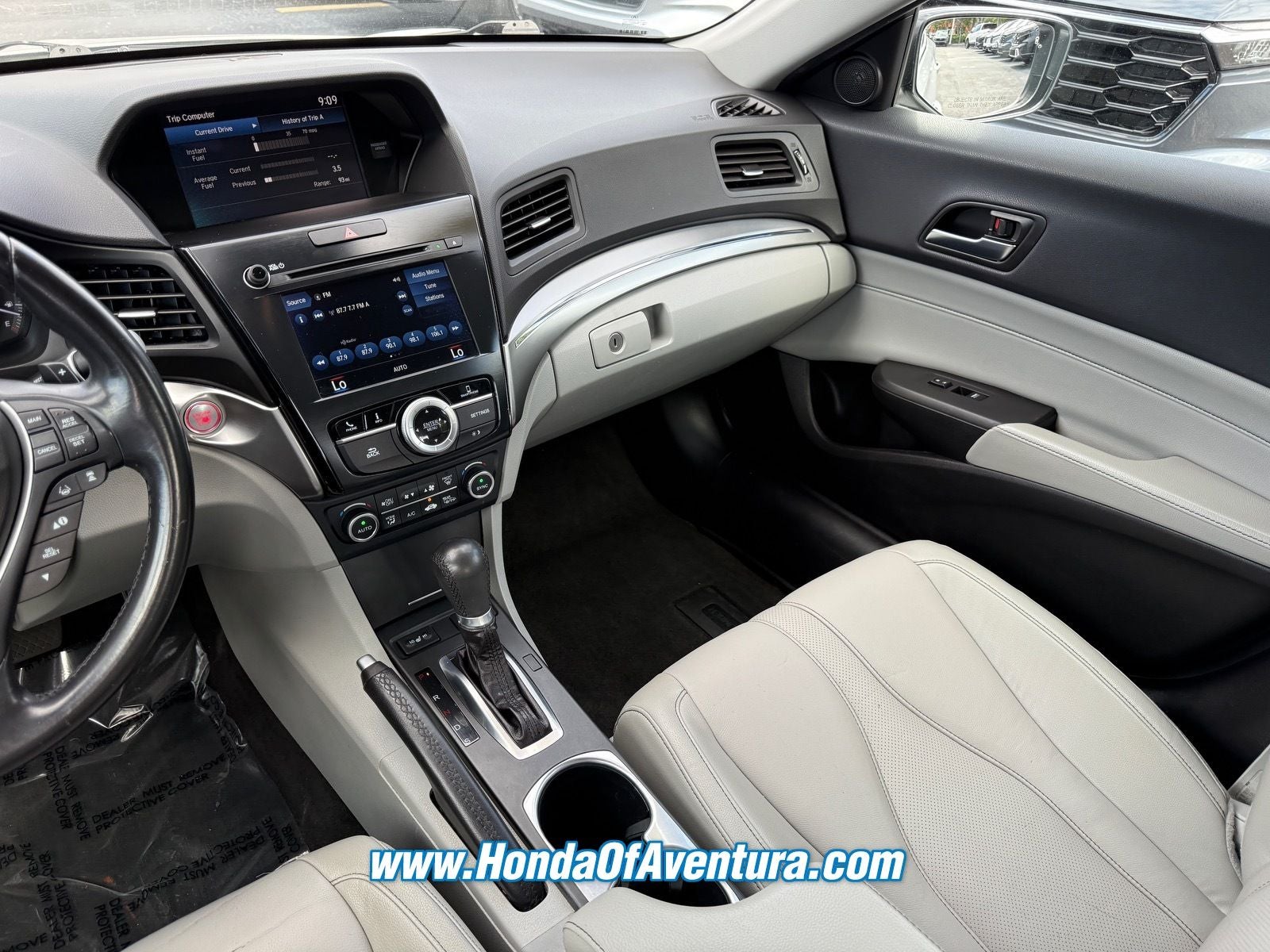 2019 Acura ILX w/Premium Pkg