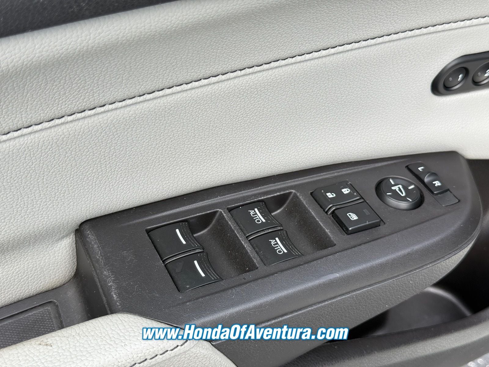 2019 Acura ILX w/Premium Pkg