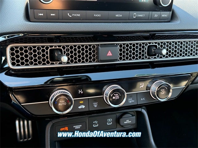 2025 Honda Civic Sport CERTIFIED / LOW MILES