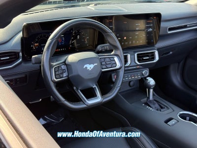 2025 Ford Mustang EcoBoost