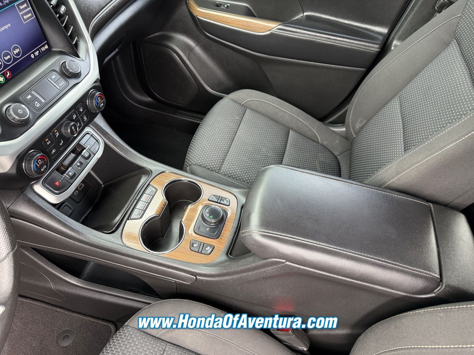 2021 GMC Acadia SLE ELEVATION