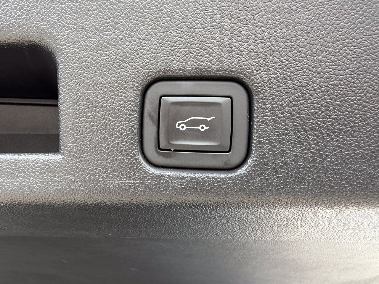 2026 Chevrolet Traverse FWD High Country