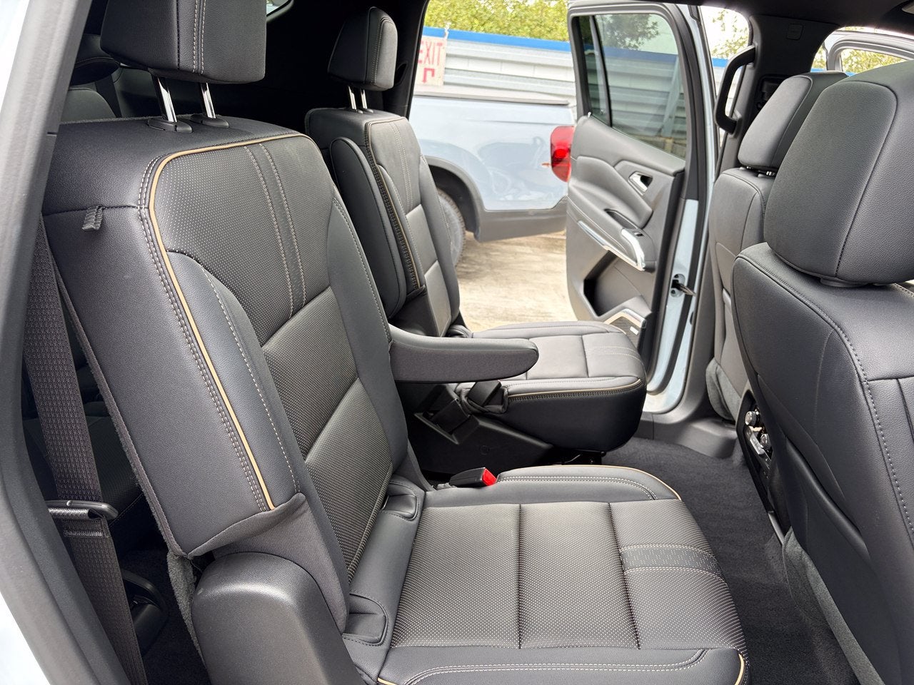 2026 Chevrolet Traverse FWD High Country