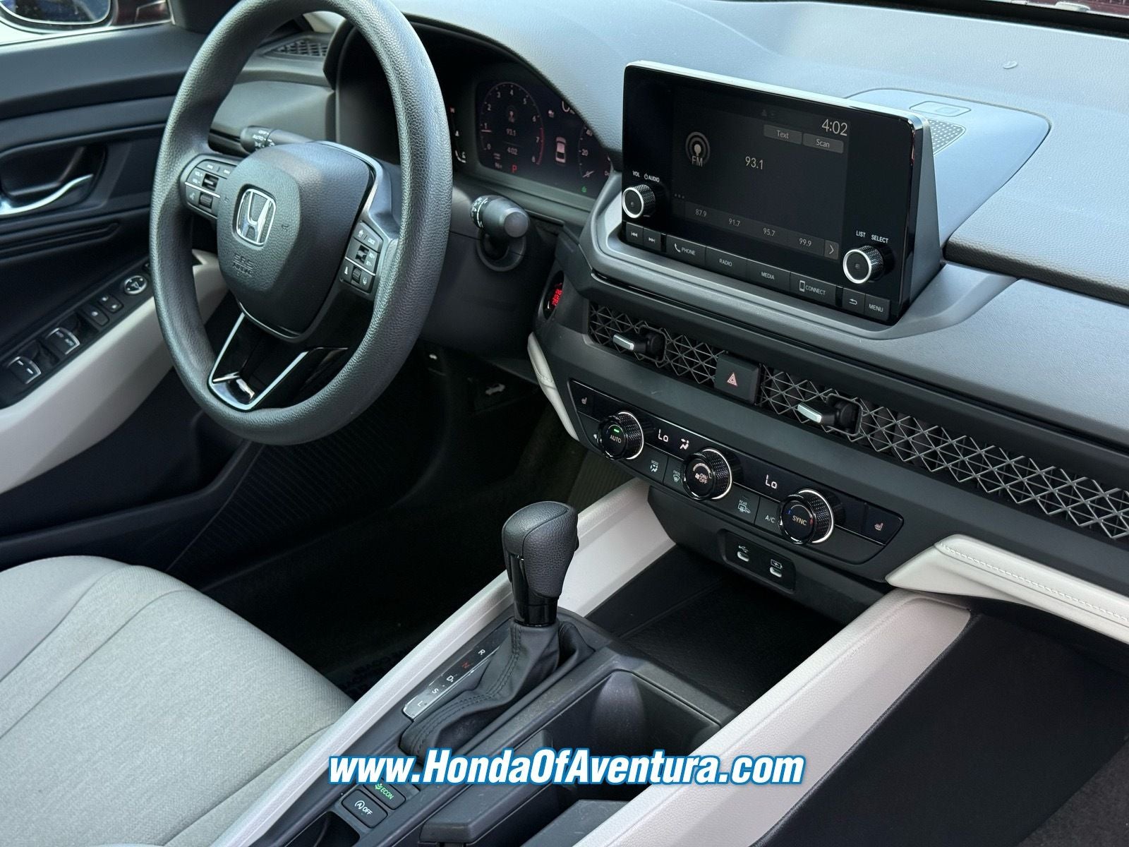 2024 Honda Accord EX - Photo 11