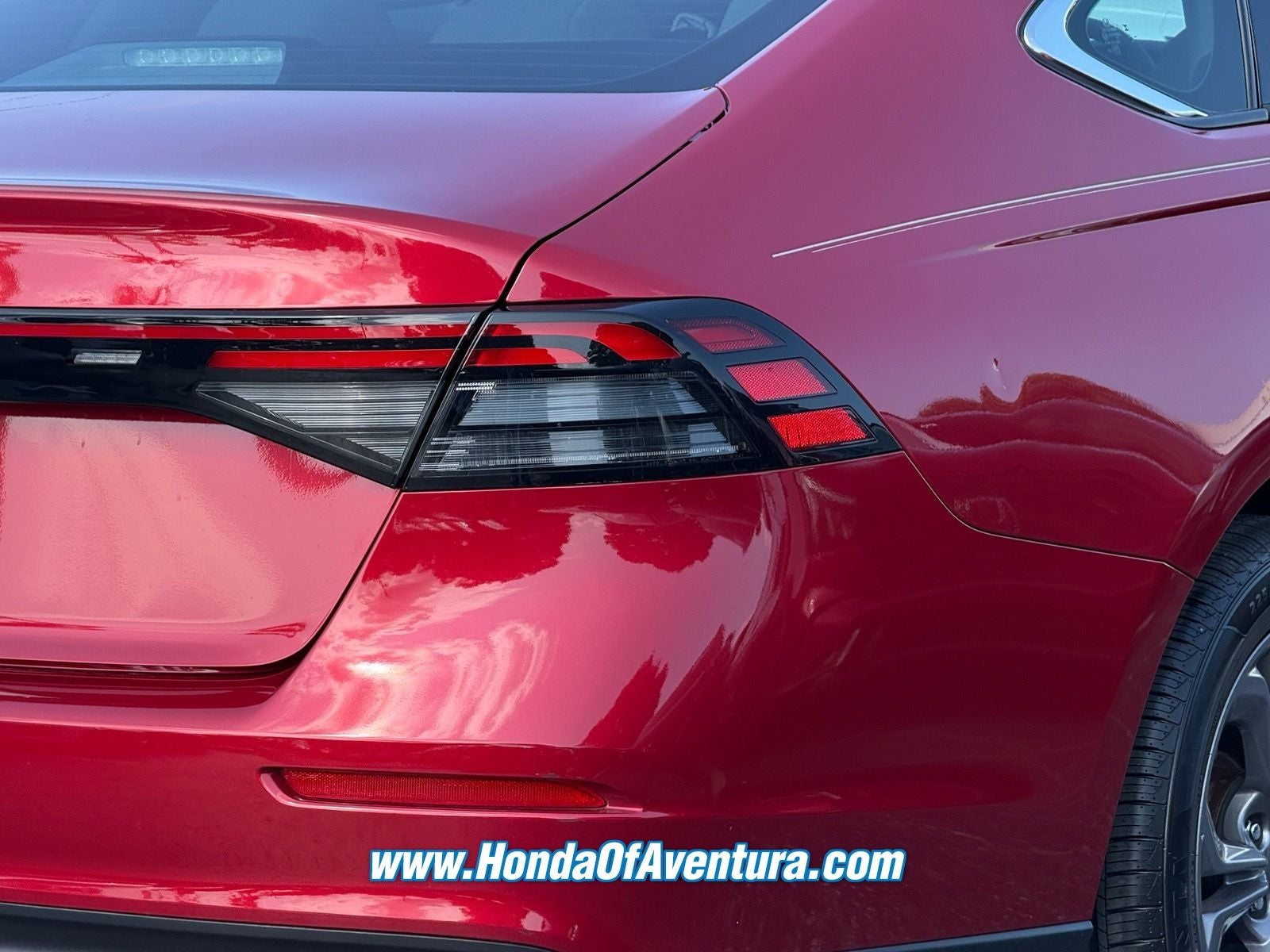 2024 Honda Accord EX - Photo 6