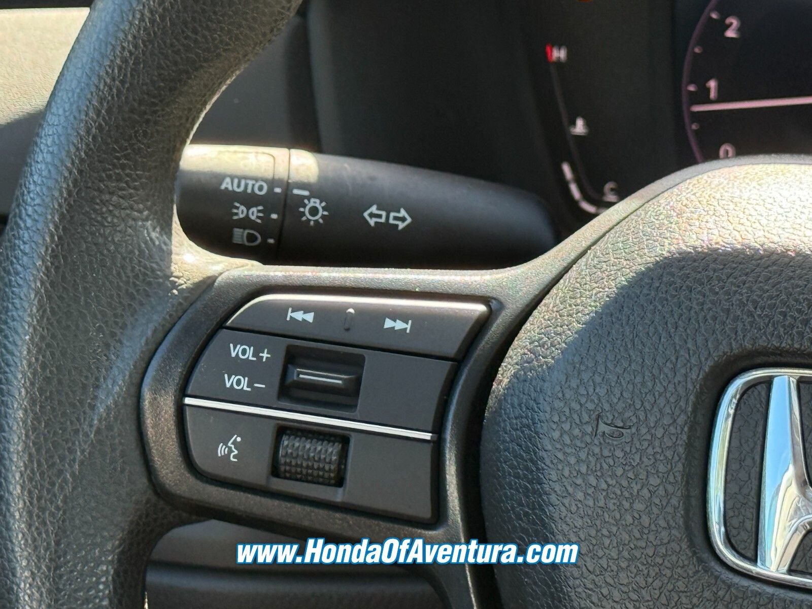 2024 Honda Accord EX - Photo 18