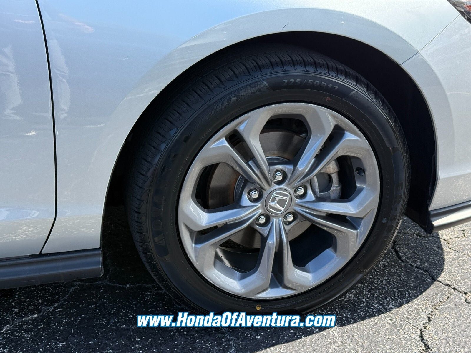 2024 Honda Accord EX - Photo 7