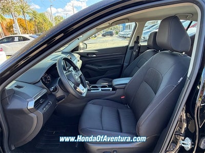 2024 Nissan Altima 2.5 SV