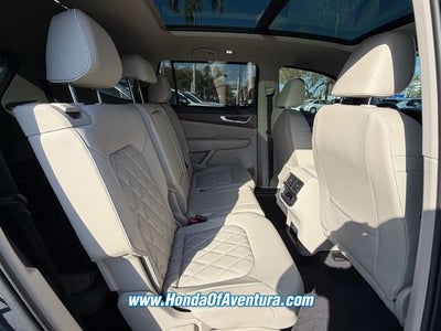 2024 Volkswagen Atlas 2.0T SEL Premium R-Line