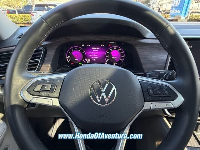 2024 Volkswagen Atlas 2.0T SEL Premium R-Line