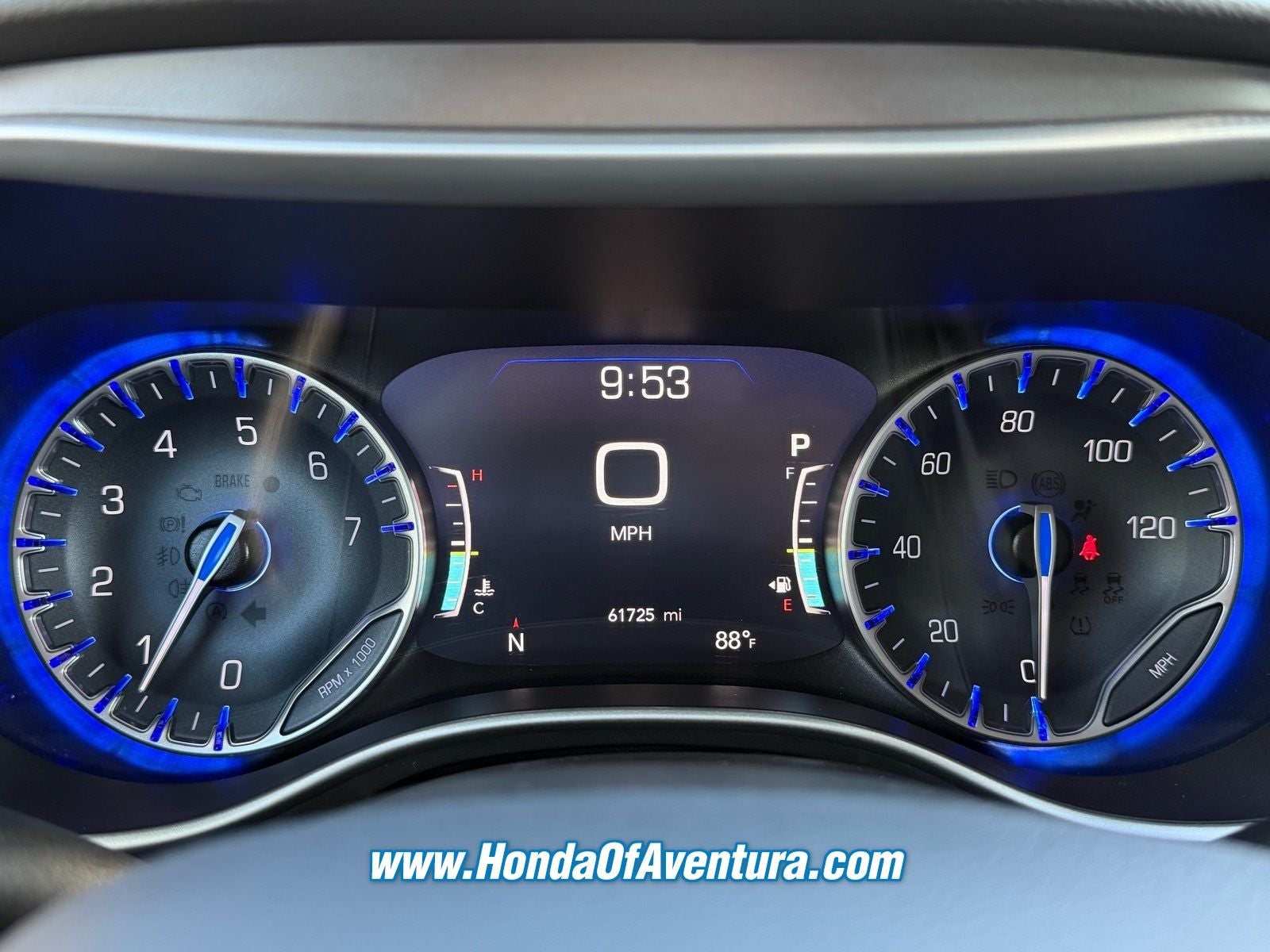 2023 Chrysler Pacifica Touring L