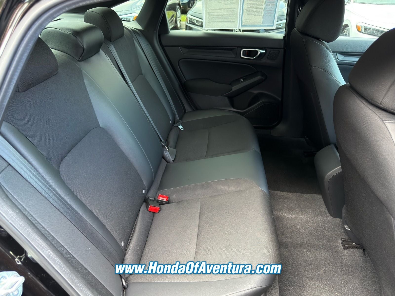 2024 Honda Civic Sport - Photo 14