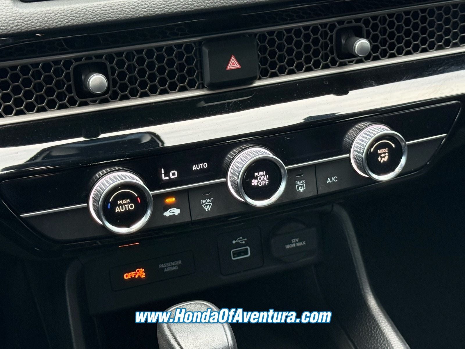 2024 Honda Civic Sport - Photo 23