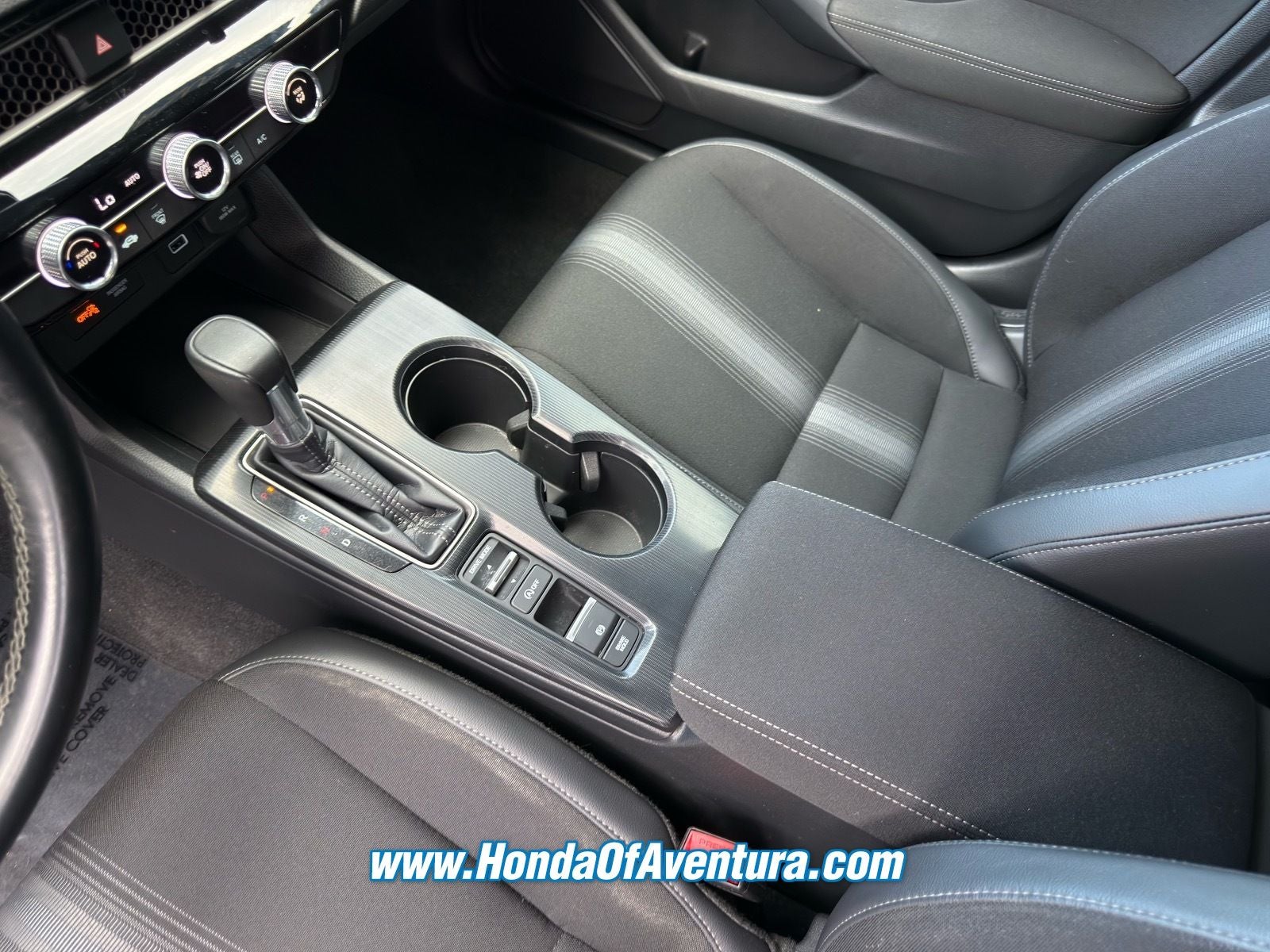 2024 Honda Civic Sport - Photo 30