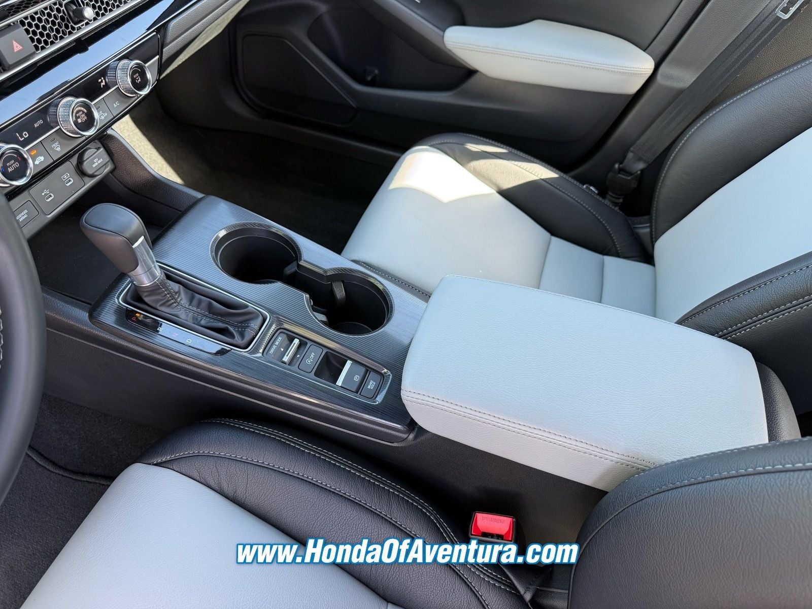 2026 Honda Civic Sport W/ LEATHER