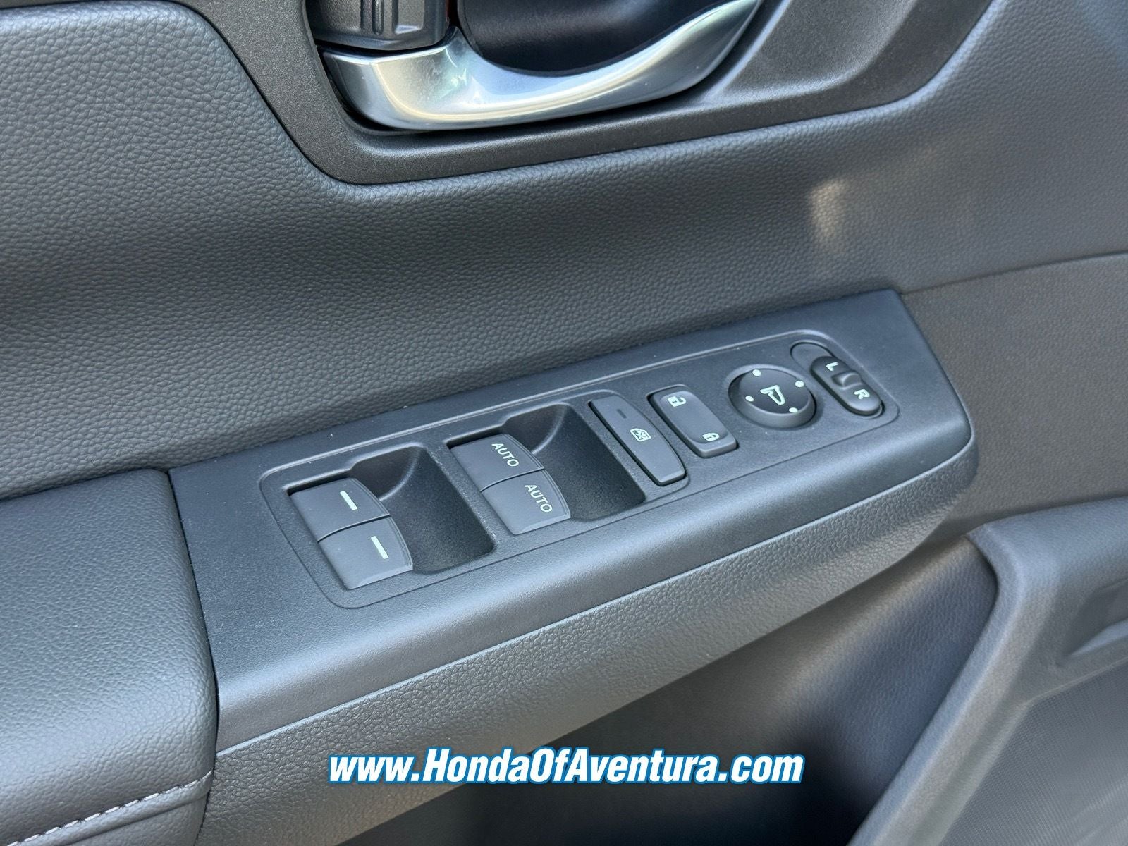 2026 Honda CR-V EX - Photo 24
