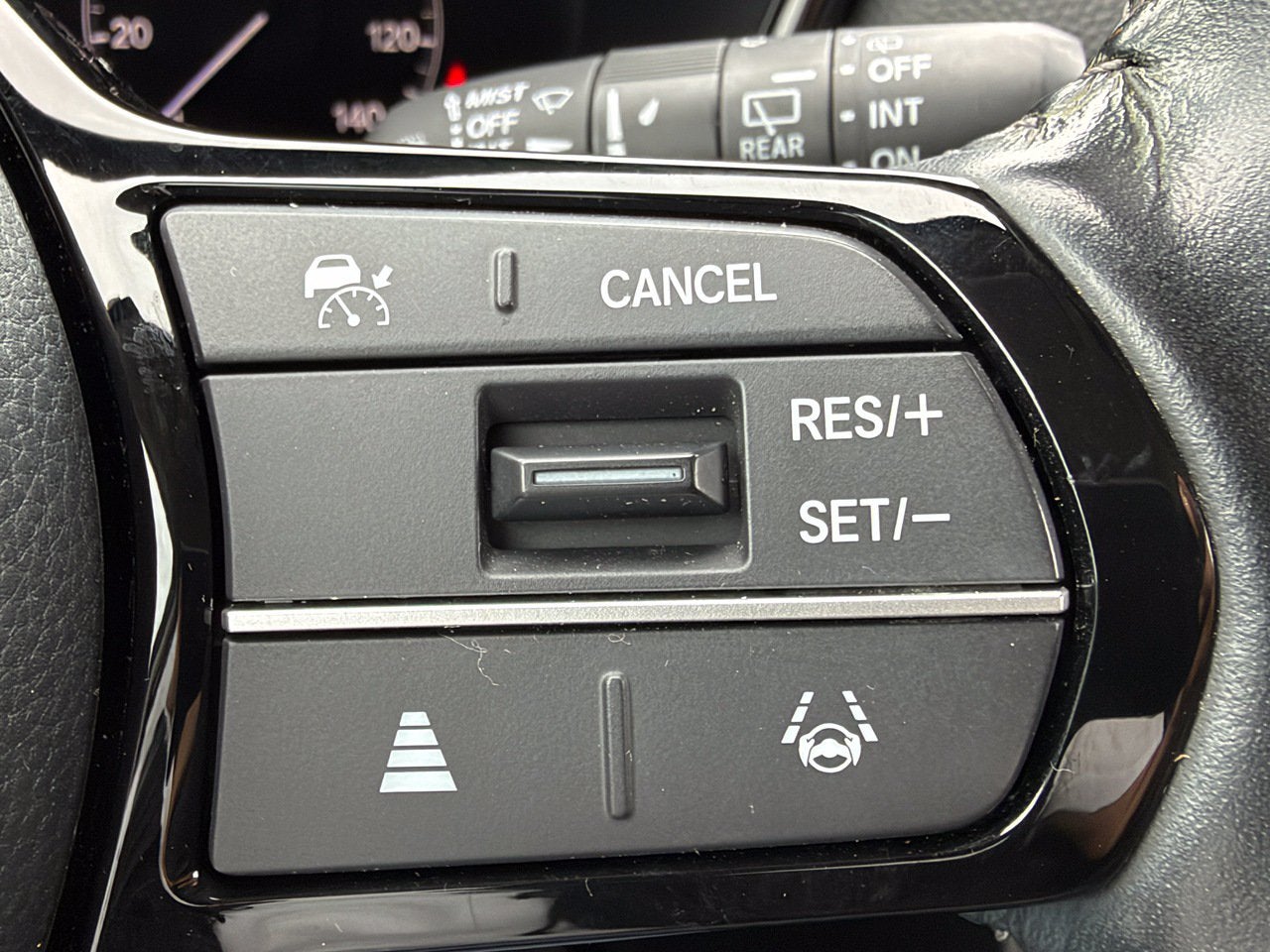 2025 Honda CR-V EX-L - Photo 36