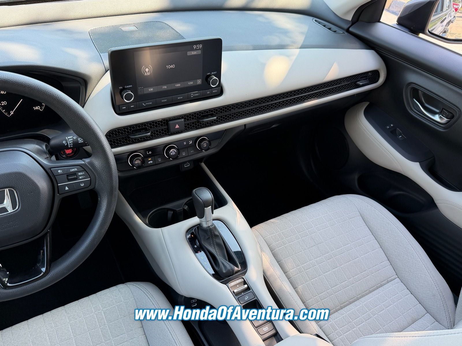 2025 Honda HR-V LX