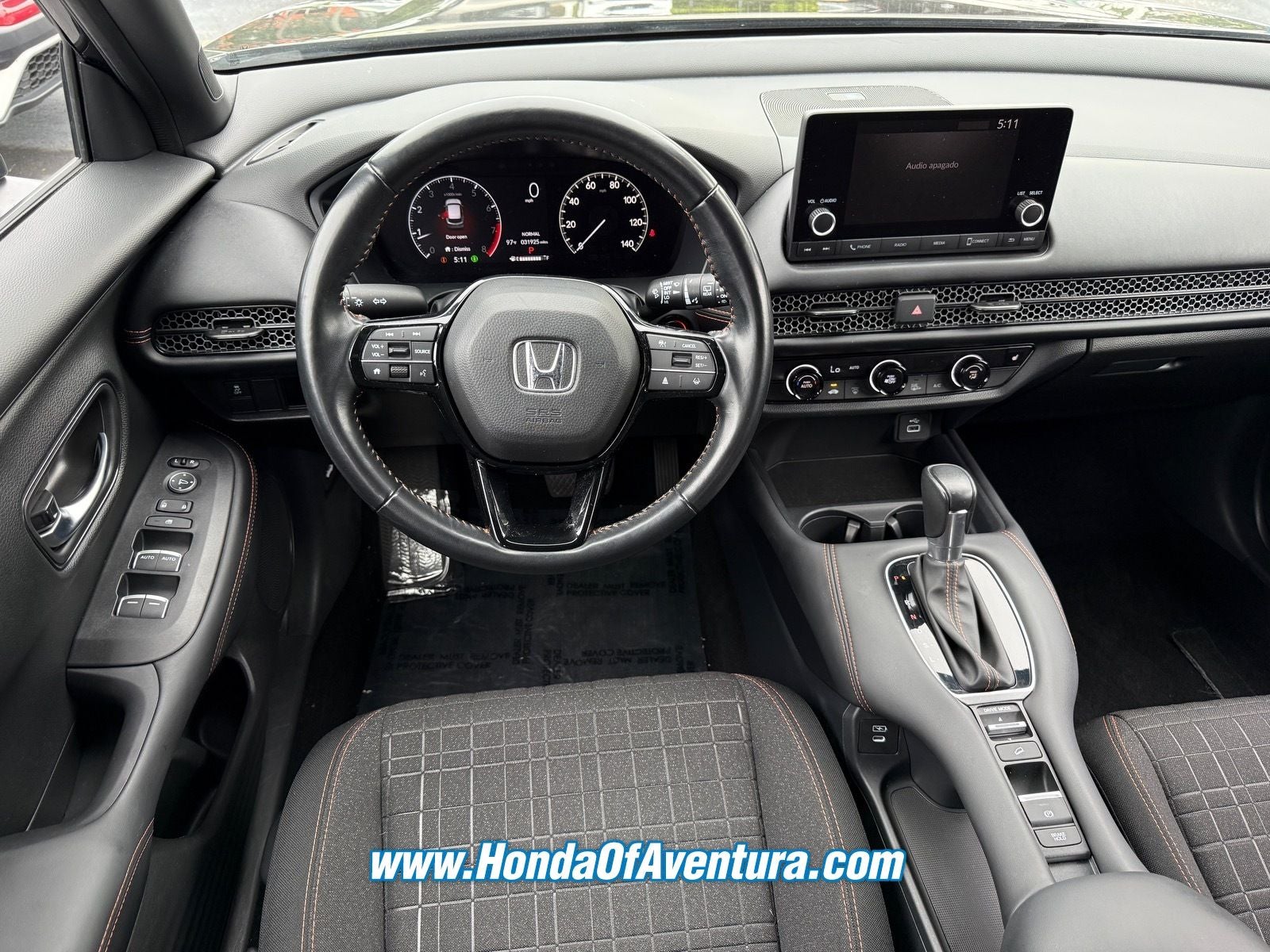 2025 Honda HR-V Sport - Photo 14
