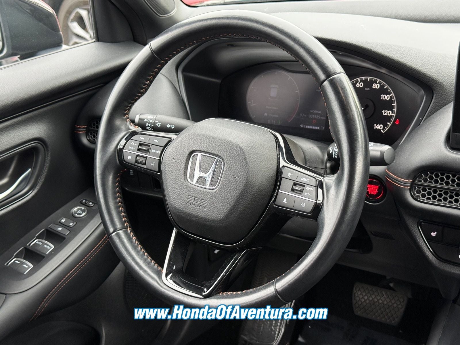 2025 Honda HR-V Sport - Photo 16