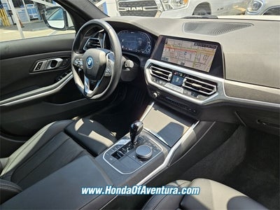 2022 BMW 3 Series 330e iPerformance