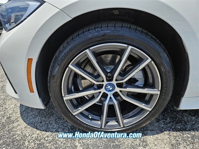 2022 BMW 3 Series 330e iPerformance