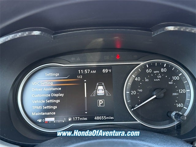 2022 Nissan Versa 1.6 SV