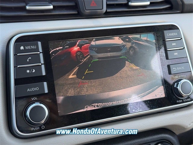 2022 Nissan Versa 1.6 SV