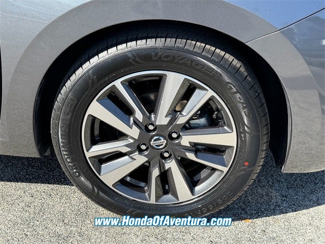 2022 Nissan Versa 1.6 SV