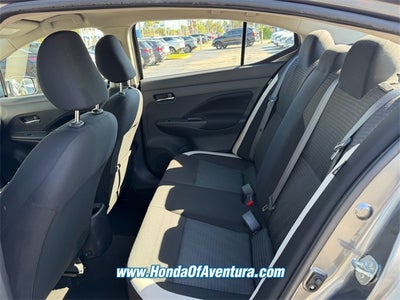 2022 Nissan Versa 1.6 SV