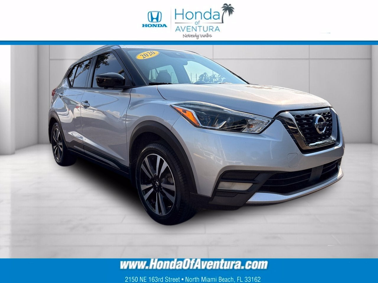 2020 Nissan Kicks SR