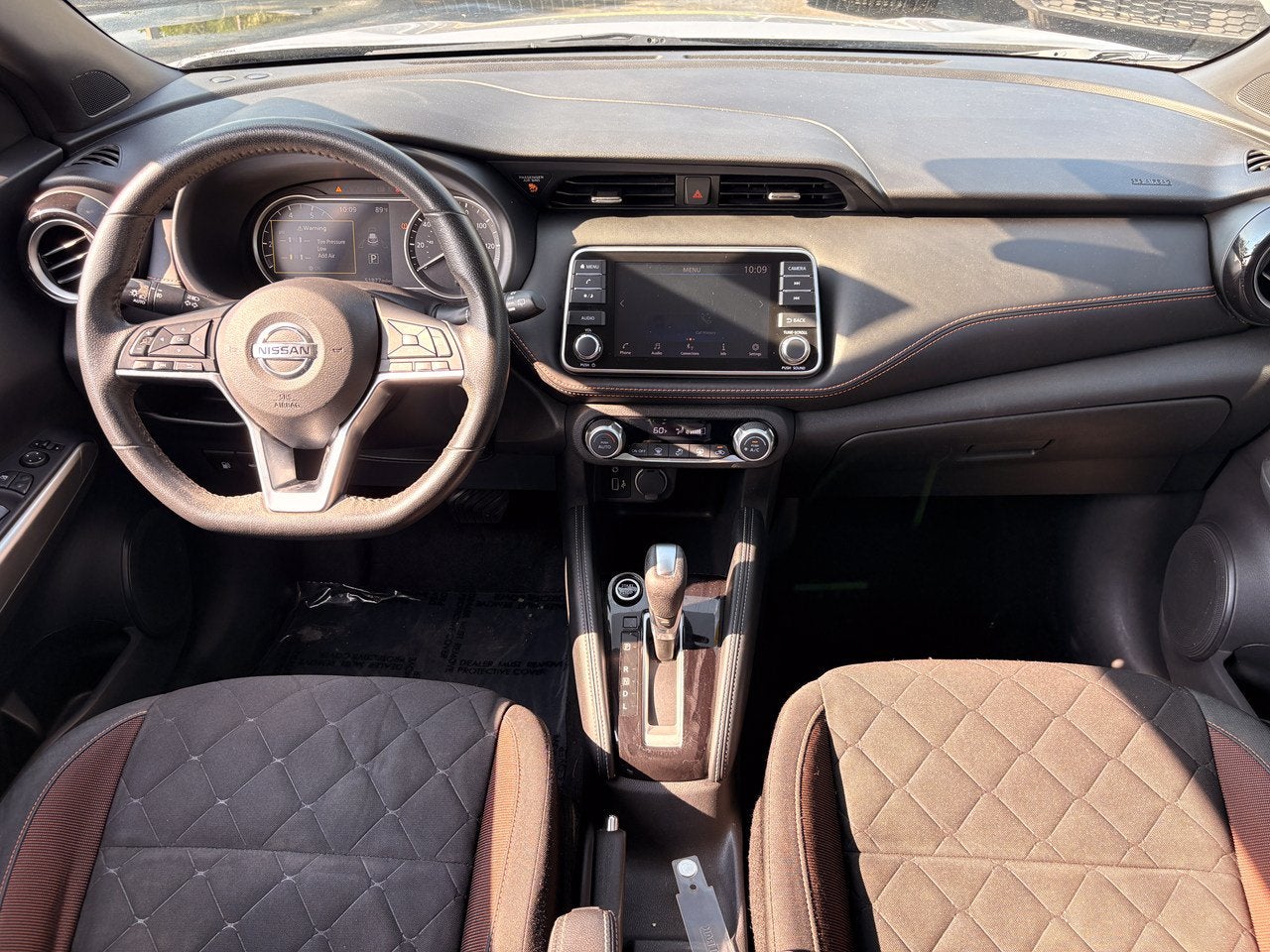 2020 Nissan Kicks SR