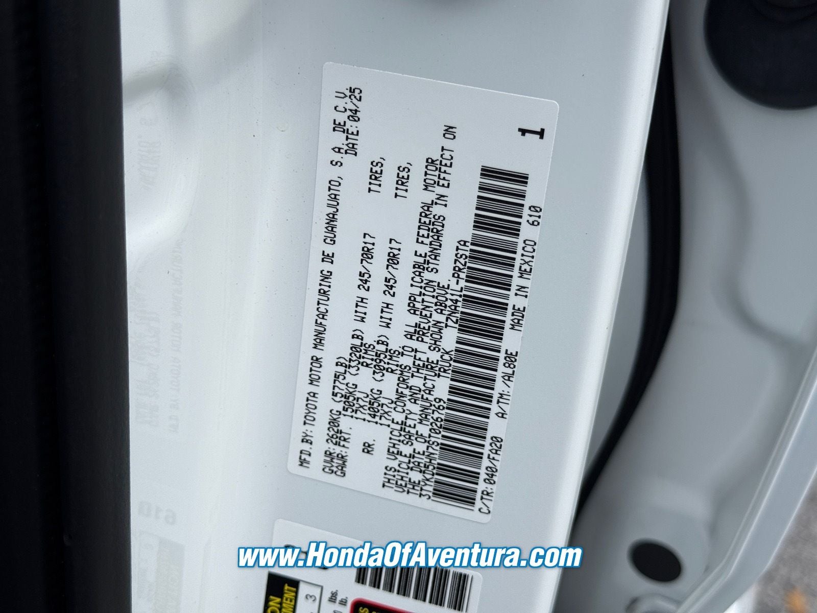 2025 Toyota Tacoma SR