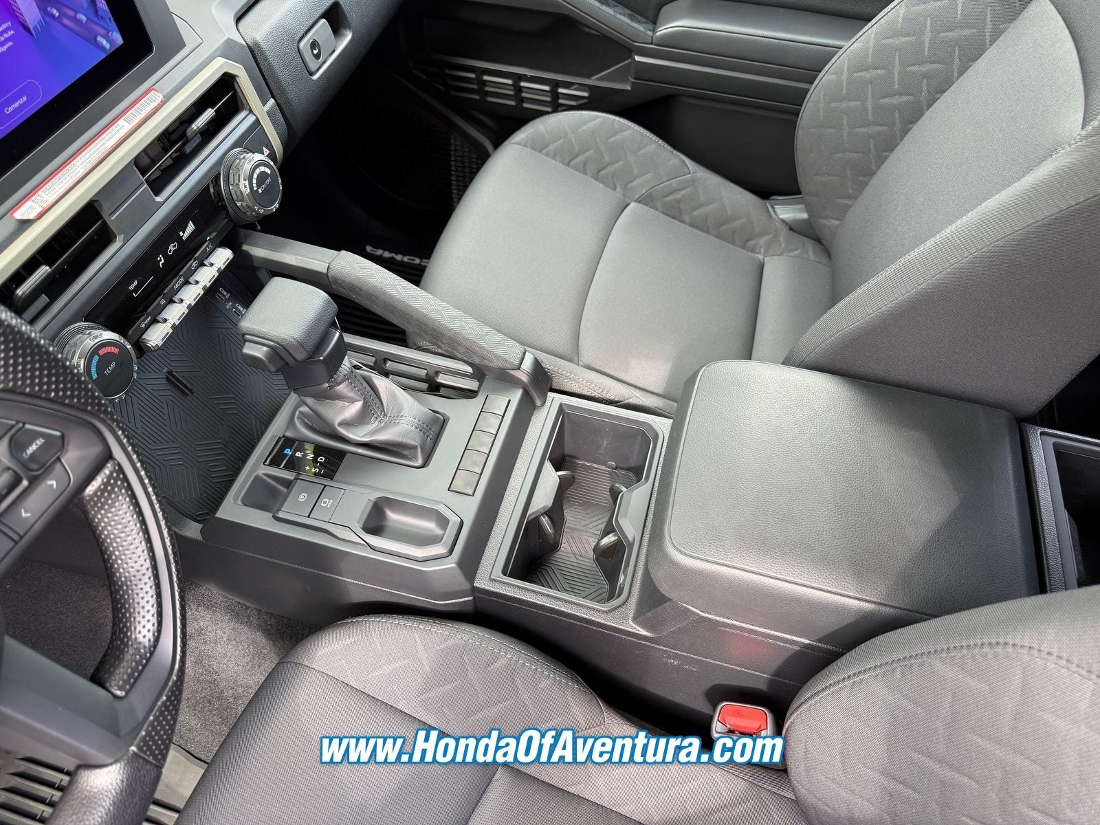 2025 Toyota Tacoma SR