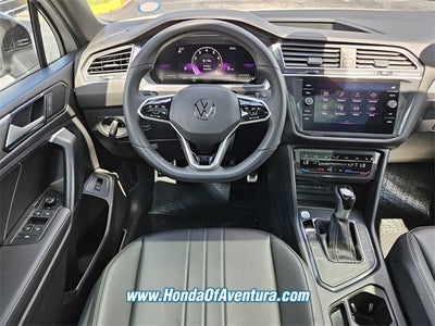 2024 Volkswagen Tiguan 2.0T SE R-Line Black
