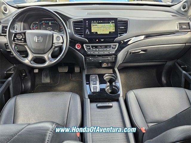 2022 Honda Pilot Touring 7 Passenger CERTIFIED