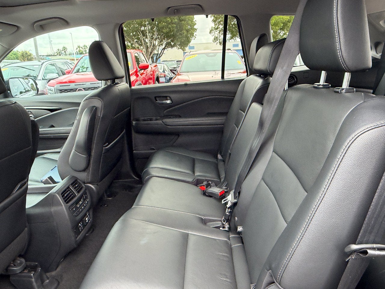 2021 Honda Pilot Touring 8-Passenger