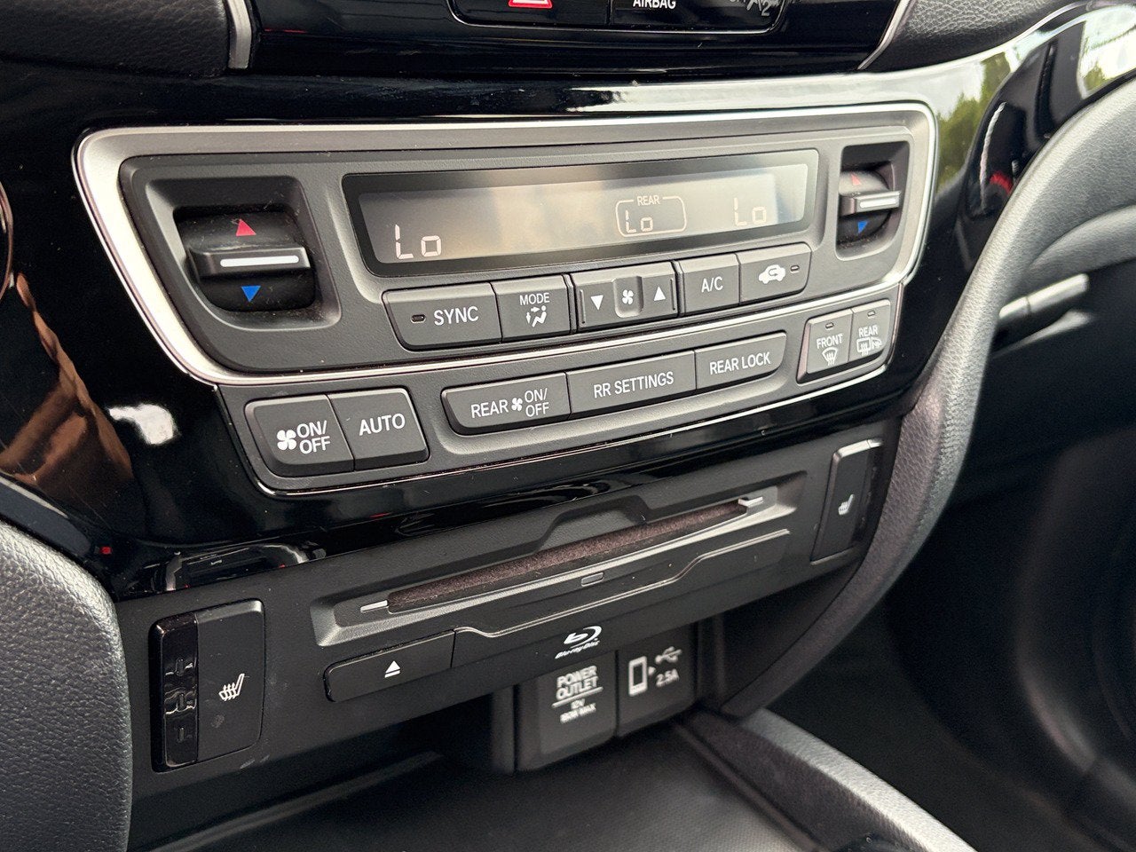 2021 Honda Pilot Touring 8-Passenger