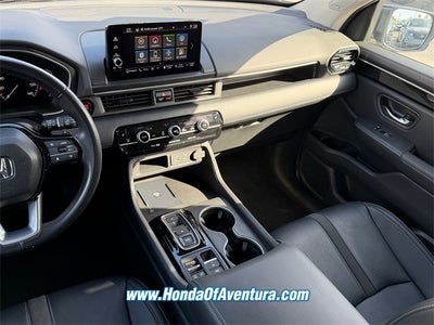 2023 Honda Pilot Touring AWD