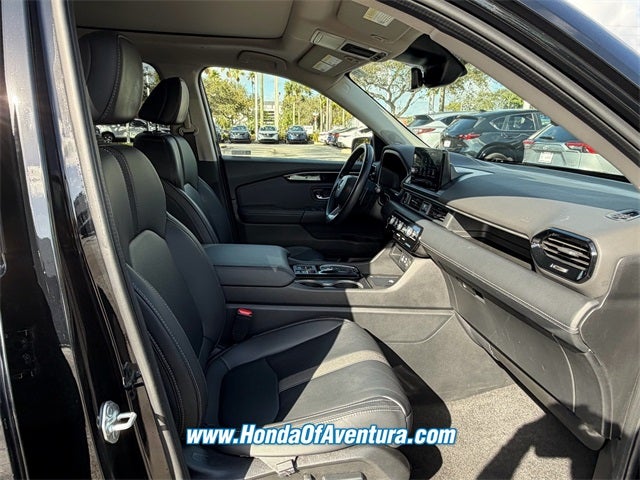 2023 Honda Pilot Touring AWD
