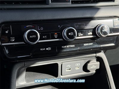 2023 Honda Pilot Touring AWD