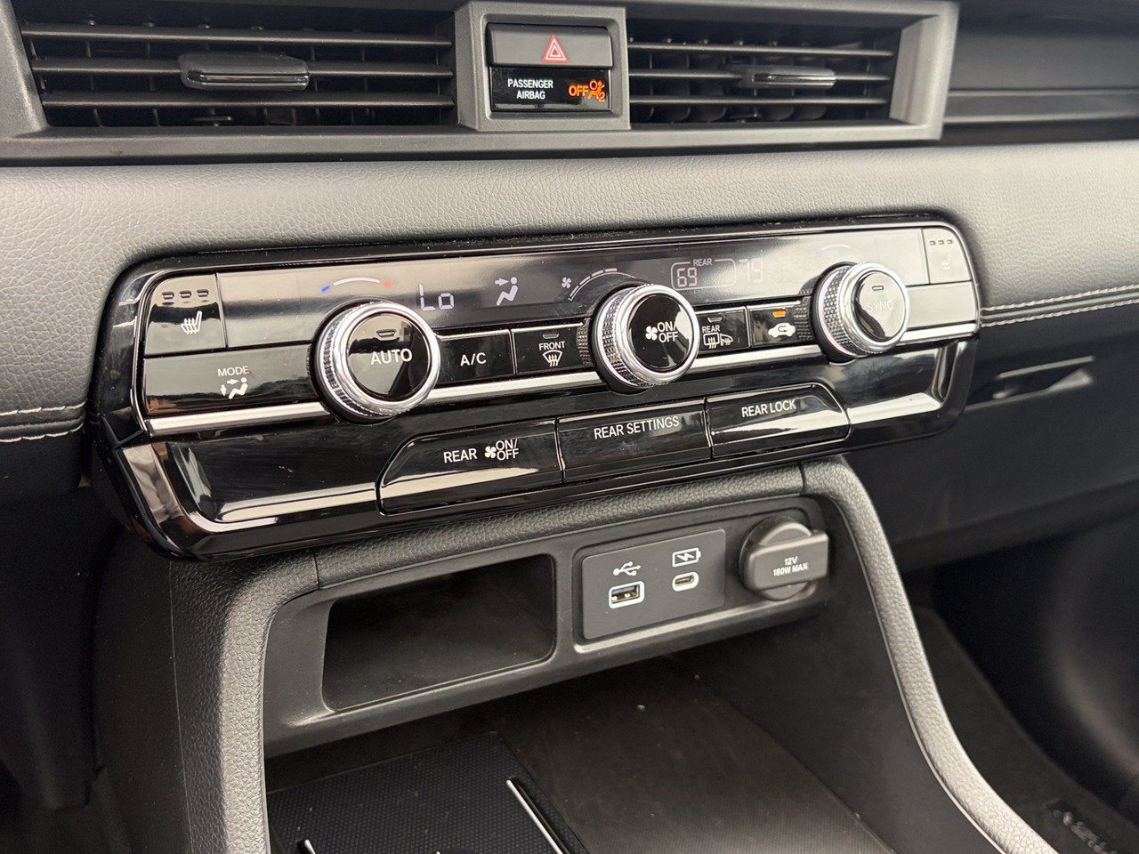 2025 Honda Pilot Touring