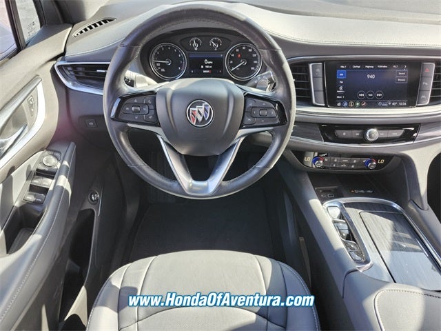 2022 Buick Enclave Essence