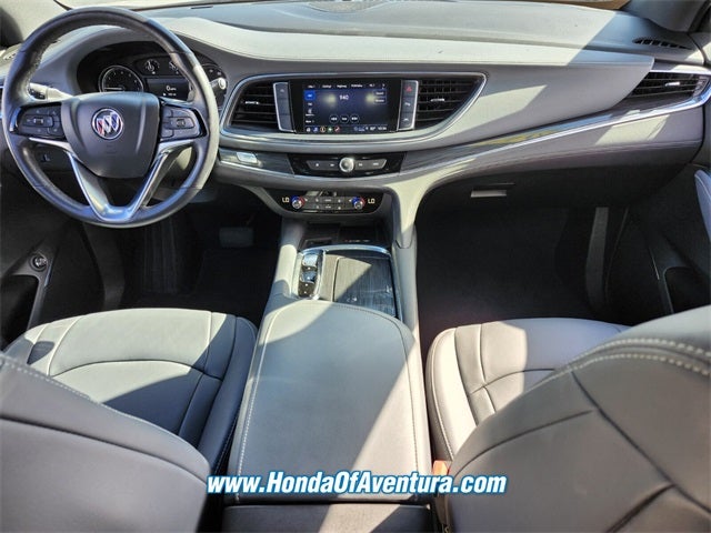 2022 Buick Enclave Essence