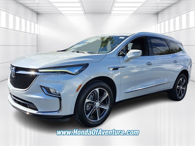 2022 Buick Enclave Essence