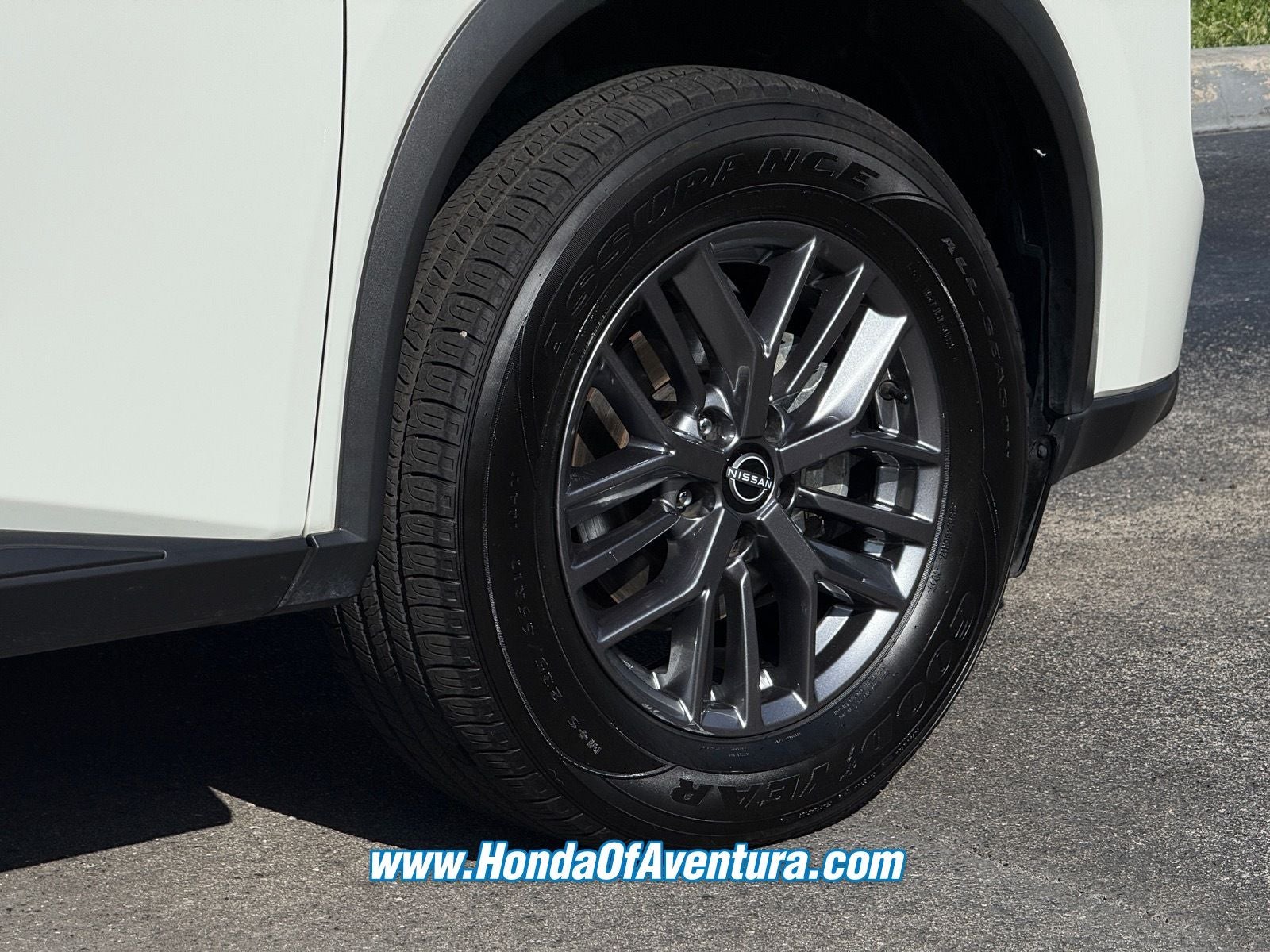 2024 Nissan Rogue S