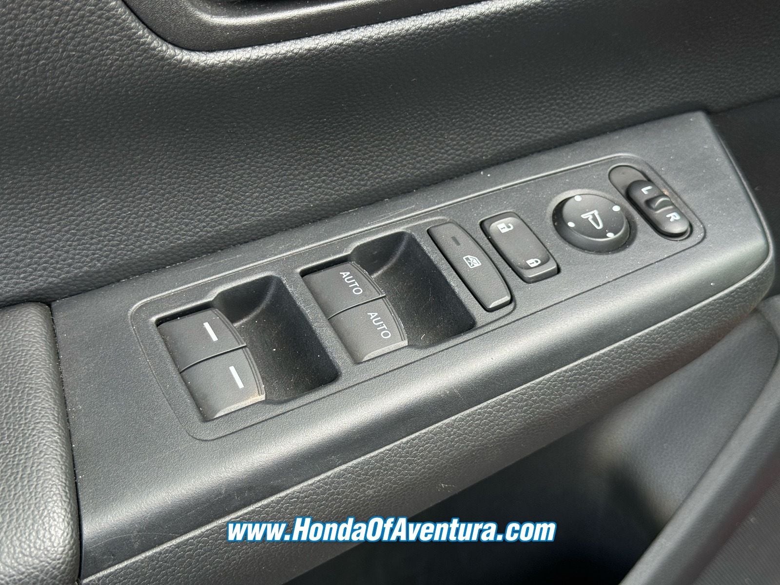 2025 Honda CR-V Sport - Photo 22