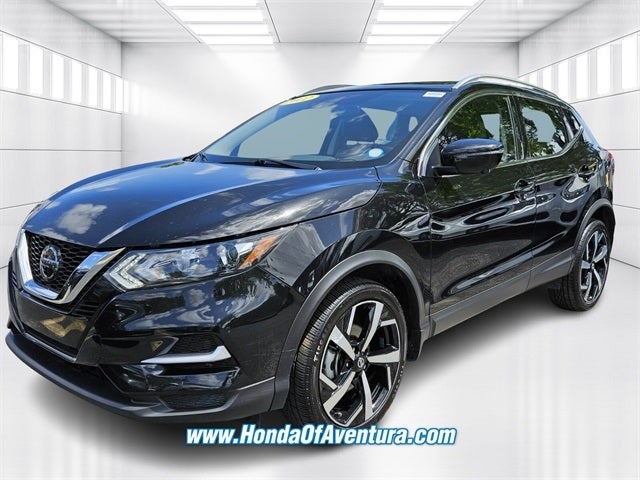 2022 Nissan Rogue Sport SL